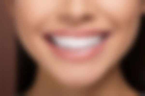 廊坊市舒雅口腔门诊部种植牙价格表：原价8000元起，现优惠仅需6800元起，让您轻松拥有健康迷人的笑容！