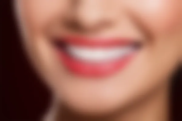 微笑更自信，牙齿矫正优惠价低至4000元起，河南郑州固乐口腔门诊部现已开启预约，价格从5000元起起！