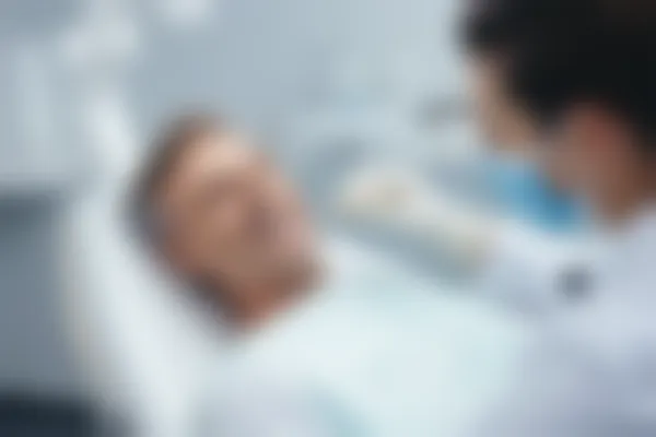 杭州艺星口腔医院种植牙费用一览，了解真实价格和服务体验，助你做出明智选择