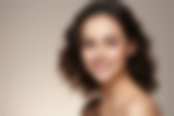 杭州艾尔莎奥拉克医疗美容门诊部隆胸项目效果如何？真实体验分享与医生团队介绍