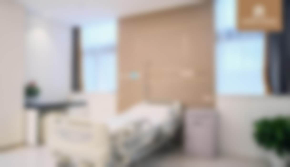 重庆星荣整形外科医院江华医生收费价格