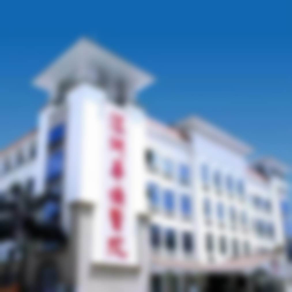 想获取深圳华侨医院医疗美容科罗奇联系方式？这里为你提供便捷途径！ 