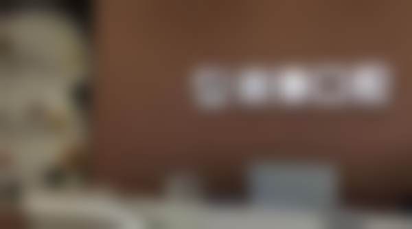 广州润博鹤洞口腔门诊部前台