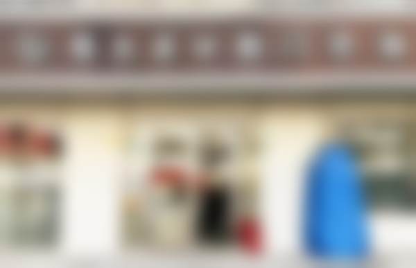 雅尔美口腔门诊部门头