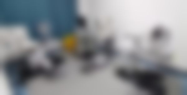 平顶山尖峰眼科医院测视区