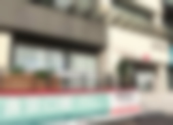 太原含贝口腔门诊部店面