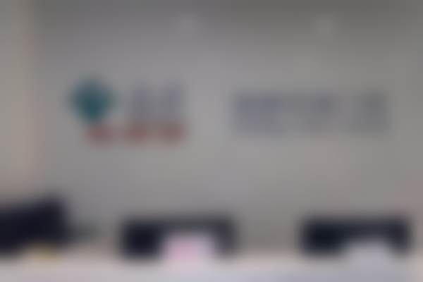郑州二七拜尔澳华口腔门诊部治疗反馈与口碑评价。