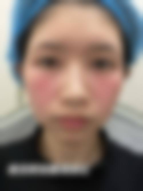 焉耆县人民医院整形美容科地理位置便于到院。