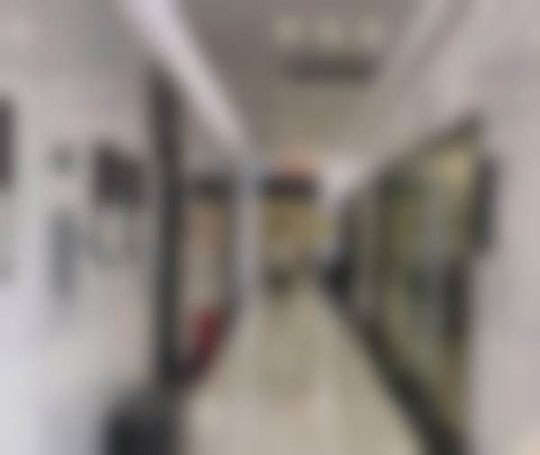 重庆綦江诚佳牙博士口腔门诊部地理位置便于到院。