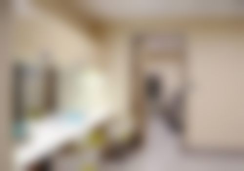 具有影响力医生团队：为您的眼健康保驾护航